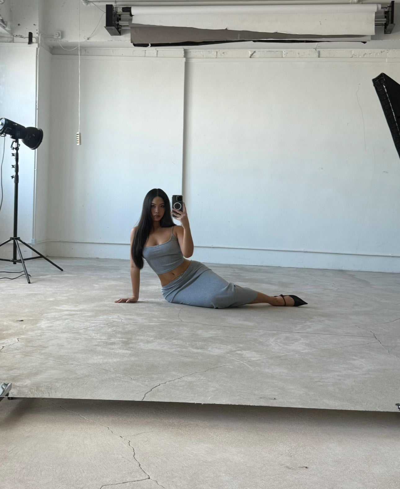 POINTELLE TANK HEATHER GREY