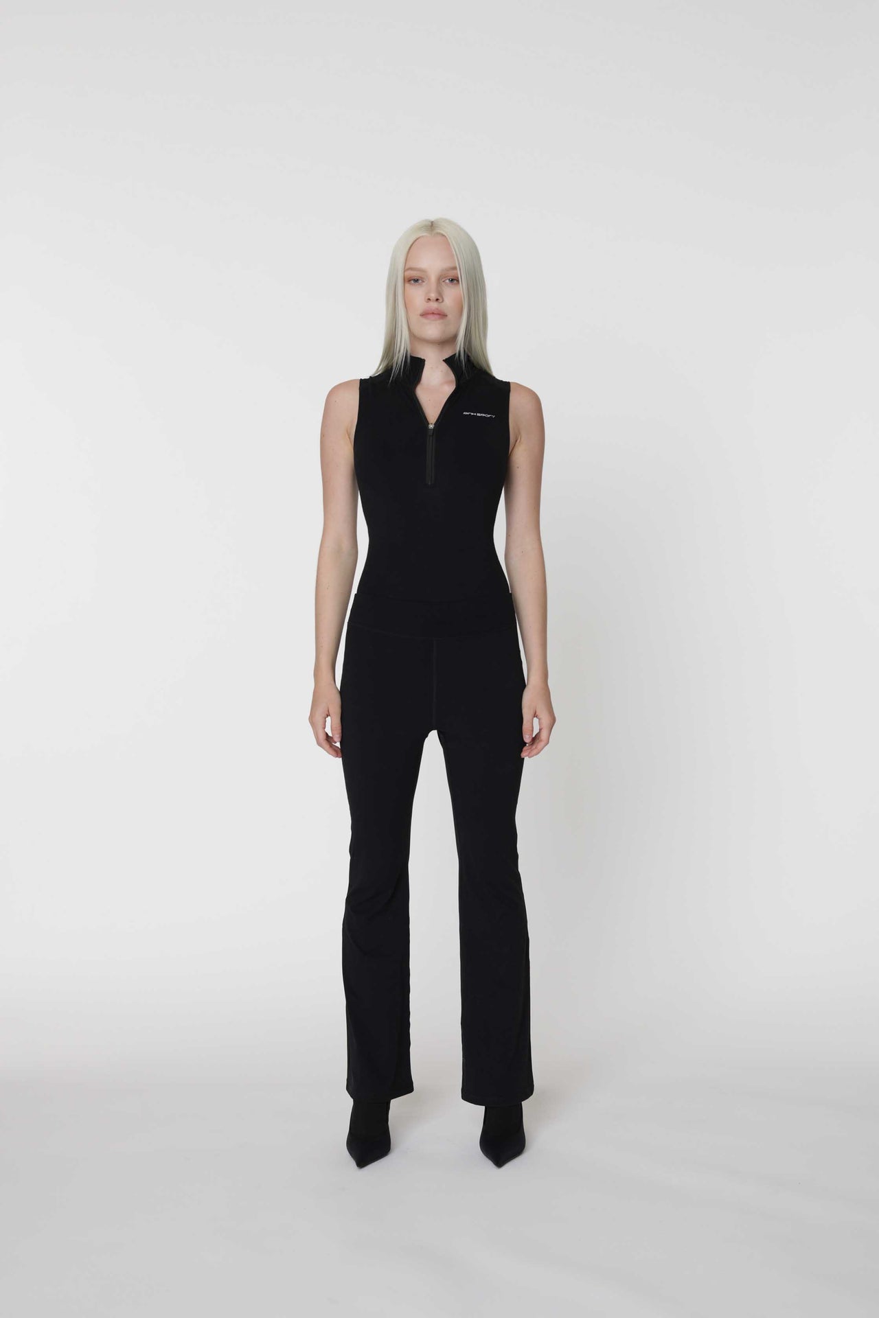 TRAIN FLARE LEGGING BLACK